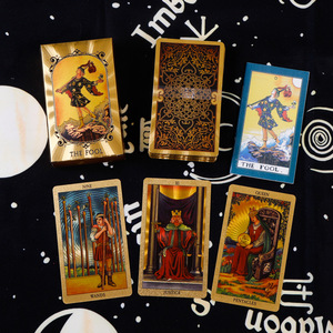 Naipes de <span class=keywords><strong>Tarot</strong></span> de lámina de oro plástico impermeable PET listo para exportar accesorio de juego de mesa de <span class=keywords><strong>Tarot</strong></span> - Product Image 5