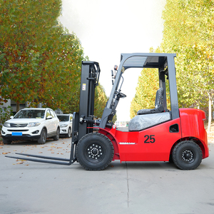Wholesale Price Euro 5 Diesel <strong>Forklift</strong> 4 Wheel Drive 2.5 Ton Diesel <strong>Forklift</strong> Municipal Engineering Moving Materials <strong>Forklift</strong> - Product Image 5
