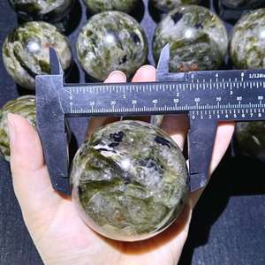 ลูกบอลคริสตัลไมก้าสีเขียวธรรมชาติคุณภาพสูงสำหรับงานฝีมือตกแต่งบ้านและของขวัญขายส่ง - Product Image 5