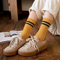 Botte de chanvre noire grise personnalisée en bambou Pride Mid Crew Robe d'affaires Chaussettes de travail pour femmes