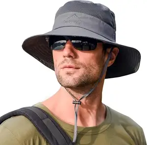 Topi nelayan matahari kustom dengan tali penyesuaian elastis topi jala penahan matahari bernapas dengan tali tahan angin