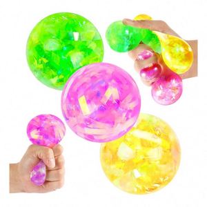 Cubo de alivio de estrés personalizado EVa perfumado de sandía de moda Bola de TPR blanda para niños con picos Género Squishy Squeeze Toy - Product Image 1