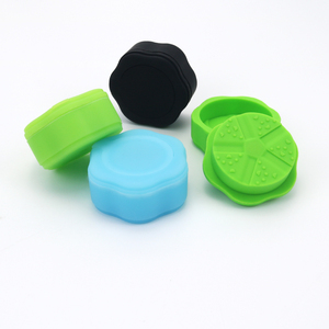 Glow in the Dark Food-grade Silicone <b>Herb</b> <b>Grinder</b> with Built-in Container for Milled Tobacco <b>Herbs</b> Rolling Paper Smoking <b>Grinder</b> - Product Image 2