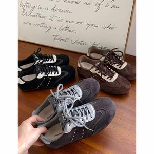 Soldes Exceptionnelles 2026 – Nouvelles Chaussures Décontractées et Sportives Rétro Minimalistes Respirantes et Légères, Idéales pour Toutes les Occasions - Product Image 2