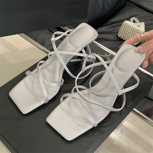 รองเท้าส้นสูงแบบเปิดนิ้วเท้าสำหรับผู้หญิง สายรัดแบบผูกเชือก หัวเหลี่ยม ส้นเข็ม ระบายอากาศได้ดี รองเท้าแฟชั่นฤดูร้อน - Product Image 6