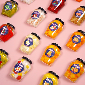 Imanes de nevera con diseño de frutas enlatadas: melocotones, piñas, naranjas, kimchi. Juguetes de comida de resina sintética en paquete multipieza. - Product Image 1