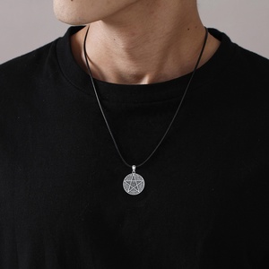 Collana con Pendente a Stella a Cinque Punte in Argento Sterling 925, Design Vintage Pentagramma di Salomone per Uomo - Product Image 5