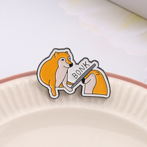 Pin de Aleación de Zinc Esmaltado con Diseño de Perro Shiba Inu <span class=keywords><strong>BONK</strong></span> Beat Amarillo, Broche, Insignia de Solapa, Joyería Divertida, Regalo para Amigos - Product Image 3