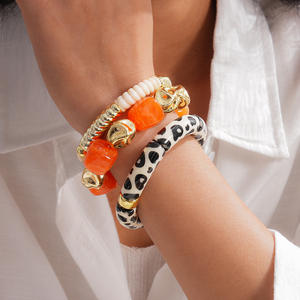 Bracelet enroulé de perles d'eau douce or rose, irrégulier, carré et semi-rond, style rétro, luxe, unisexe, cadeau - Product Image 1