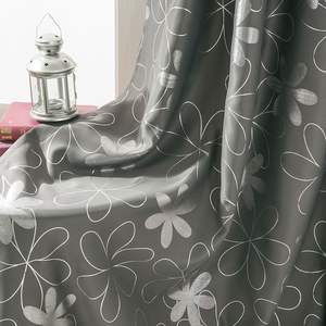 <span class=keywords><strong>Tende</strong></span> con occhiello stampate oscuranti grigie personalizzate in fabbrica in poliestere a riduzione <span class=keywords><strong>argento</strong></span> per casa Amity - Product Image 4