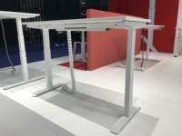 Vente directe d'usine bureau ergonomique réglable en hauteur bureau motorisé électronique debout intelligent