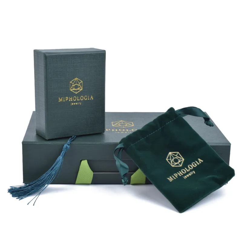 Yüksek end yeşil kağıt mücevher kutusu set ile toptan özel logo trendy çekmece püsküller küçük ambalaj mücevher kutusu kadife kılıfı