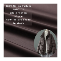 Tissu 100% nylon 20D*20D entièrement mat, tissu pour veste d'extérieur, tissu pour doudoune légère, tissu en taffetas de nylon 380T pour doudoune