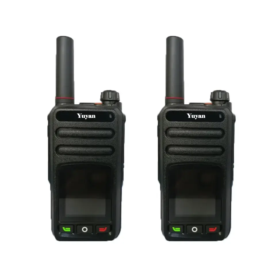 راديو Yuyan K8 4G POC ptt المحمول ببطاقة sim من المصنع مباشرة شاشة LCD راديو ثنائي الاتجاه من النوع C