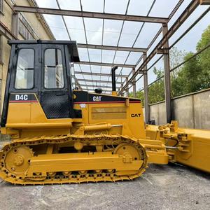 Bulldozer Caterpillar D4C d'occasion hydraulique d'origine, excavatrice de 13,5 tonnes en provenance du Japon à bas prix, approuvé EPA/CE en stock - Product Image 2