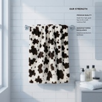 Plaid Moderne Personnalisable en Fausse Fourrure de Lapin à Motif Vache Noir et Blanc, Écologique, Tendance et Décontracté pour Automne/Hiver
