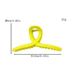 Qianji grosir klip cakar rambut plastik Matte untuk wanita aksesori rambut antiselip tahan lama warna-warni besar - Product Image 4