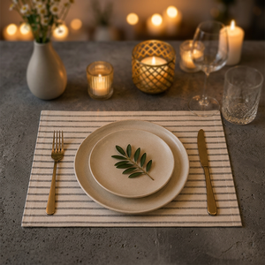 Set de table en lin de qualité supérieure |   Set de table tissé rayé gris et beige |   Set de table en tissu réutilisable minimaliste pour la maison et les restaurants - Product Image 4