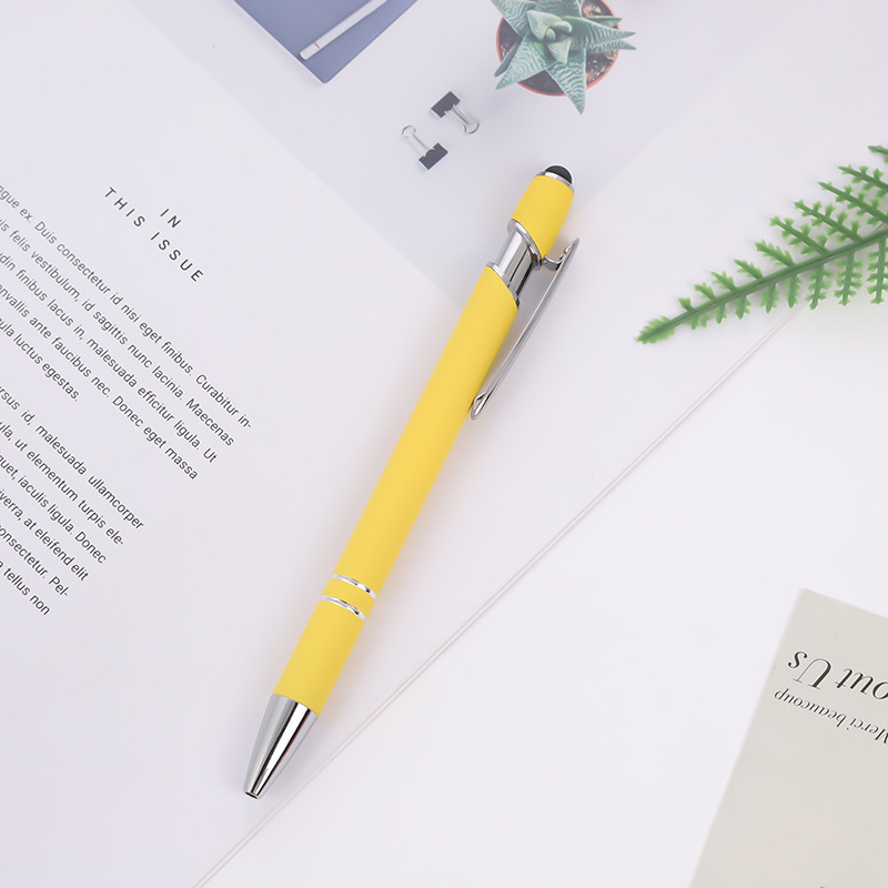 สีเหลือง