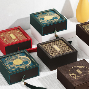 Creative heritage ancient gold jewelry box ring pendant bracelet box