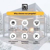 Pergola à lames orientables en aluminium, portes vitrées, murs-rideaux en bois pour un style naturel, jardin, véranda, balcon, patio, espace de repos, télécommandé