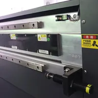 Impresora UV de Cama Plana en Oferta, Cabezal de Impresión Ricoh 2513, Tinta UV con Suministro Automático, 2400 DPI, para Metal, Cuero, Vidrio y Materiales Rígidos