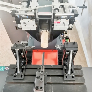 Máy tiện gỗ mini tự động cấp liệu Mustang MT5025A, máy tiện gỗ CNC dùng cho sản xuất đồ gỗ - Product Image 6