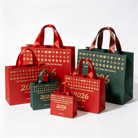 Emballage Cadeau du Nouvel An Imperméable avec Estampage à Chaud Festif 2026 Sac Rouge Livraison Flash 72H Vente en Gros