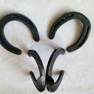 Il cavallo diretto <span class=keywords><strong>in</strong></span> fabbrica cinese fornisce ferri di cavallo ufficiali <span class=keywords><strong>in</strong></span> acciaio al carbonio - Product Image 5