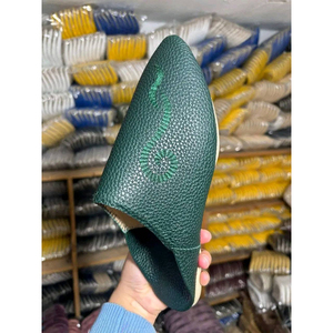 Babouches en cuir marocain véritable faites à la main pour hommes, antidérapantes, respirantes et confortables, pour la maison et l'extérieur - Product Image 4