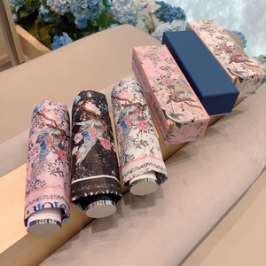 Paraguas de Viaje Compacto de 5 Pliegues con Diseño de Flores y Logotipo Impreso, para Regalos y Obsequios de Apertura - Product Image 2