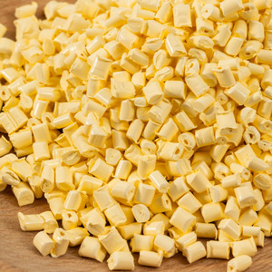 Polyéthylène LLDPE Prix des matières premières plastiques Résine vierge LLDPE 218WJ Granulés - Product Image 1