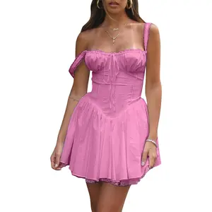 2024 Neue Spitzenband Bugel plissiert sexy Kleid Damen rückenfrei Bobbi Mini Sommer rosa Freizeitkleider Mode Geburtstag Party Kleider