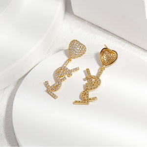 <span class=keywords><strong>Orecchini</strong></span> a Lobo a Cuore <span class=keywords><strong>di</strong></span> Design VSL da <span class=keywords><strong>Donna</strong></span>, Placcati in Oro su Ottone con Zircone a Taglio Princess, <span class=keywords><strong>di</strong></span> <span class=keywords><strong>Marca</strong></span> Famosa all'Ingrosso - Product Image 5