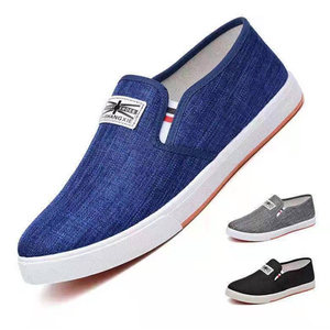 2024 nouveau <span class=keywords><strong>pas</strong></span> <span class=keywords><strong>cher</strong></span> à lacets maille respirant sport noir baskets décontractées confortables hommes légers chaussures de <span class=keywords><strong>fitness</strong></span> en cours d'exécution - Product Image 6