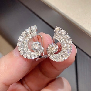 ต่างหูเพชร Aazuo 18K ทองคำแท้ ดีไซน์ทันสมัย เพชรเลี้ยงในห้องปฏิบัติการ E VS1 เครื่องประดับหรูหรา ของขวัญสำหรับผู้หญิง สวมใส่ได้ทุกวัน งานเลี้ยงระดับไฮเอนด์ - Product Image 2