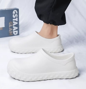 <span class=keywords><strong>Scarpe</strong></span> da Lavoro <span class=keywords><strong>Antinfortunistiche</strong></span> da Uomo per Cucina, Tomaia in EVA, Suola in Gomma Antiscivolo, Resistenti all'Olio e Impermeabili, per Chef, <span class=keywords><strong>Ristorazione</strong></span> e Uso Industriale - Product Image 5