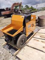 Pompe à béton diesel de 10 m³ adaptée au coulage de béton dans les bâtiments.