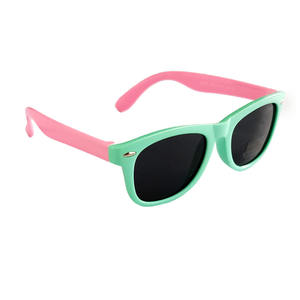 Gepolariseerde <span class=keywords><strong>UV</strong></span>-Bescherming Kinderen Zonnebril Silicagel Veiligheid Jongens En Meisjes Zonnebril Aangepaste Kinderen Zonnebril - Product Image 3
