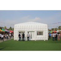 Tente gonflable en forme de dôme de couleur personnalisée avec tissu Oxford imperméable et portable pour les fêtes en plein air et une utilisation en toutes saisons