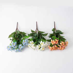 Elegant Small bunch <b>Lilies</b> <b>Artificial</b> Silk <b>Flowers</b> Living Room Tea Table Decoration Photo-prop Wedding Office Floral Materials - Product Image 4