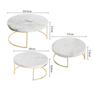 Supports à gâteaux en marbre blanc élégant avec support en métal en laiton <span class=keywords><strong>Ensemble</strong></span> de 3 supports à cupcakes Dessert Wedding Party Decor Marble Tray - Product Image 4