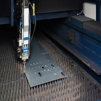 Pièces de cadre métallique en acier inoxydable de précision usinées par CNC sur mesure, application pour équipements industriels, tôle