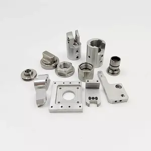 Petit usinage CNC de haute précision/tournage/fraisage/perçage de pièces métalliques Fabrication de service CNC