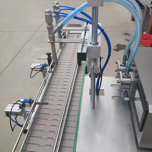 Máquina automática de llenado de <span class=keywords><strong>aceite</strong></span> comestible/<span class=keywords><strong>aceite</strong></span> de motor de 1L/<span class=keywords><strong>5</strong></span> <span class=keywords><strong>litros</strong></span> a <span class=keywords><strong>precio</strong></span> de fábrica - Product Image 2