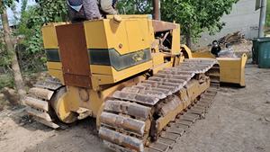 Bulldozer Multifunción KOMATSU D31P de Alta Eficiencia, Motor Original Usado en Buen Estado, Bomba de Rodamientos Japonesa 21P 41P en Venta - Product Image 4