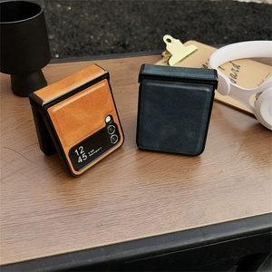 Étui de téléphone en cuir PU confortable au toucher pour Samsung Galaxy Z Flip 7 6 5 4 3, protection intégrale de la charnière, antichoc - Product Image 3