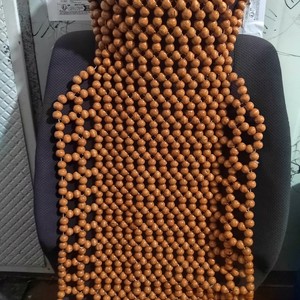 Funda de Asiento de Coche de Cuentas de Madera, Juego Completo, con Masaje y Ventilación, para Uso en Verano, en Colores Tierra: Amarillo, Rojo Vino, Negro y Café - Product Image 4