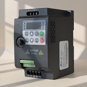 เครื่องควบคุมความถี่แปรผันประสิทธิภาพสูง 1.5KW-11KW สามเฟส 380V VFD ควบคุมความเร็วรอบด้วยระบบคอมพิวเตอร์ - Product Image 2
