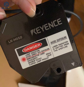 เซ็นเซอร์วัดระยะทางด้วยเลเซอร์ CMOS ความเร็วสูงพิเศษ/ความแม่นยำสูง KEYENCE LK-H050 รุ่น LK-G5000 ซีรีส์ หัวเซ็นเซอร์แบบจุด LK H050 - Product Image 1